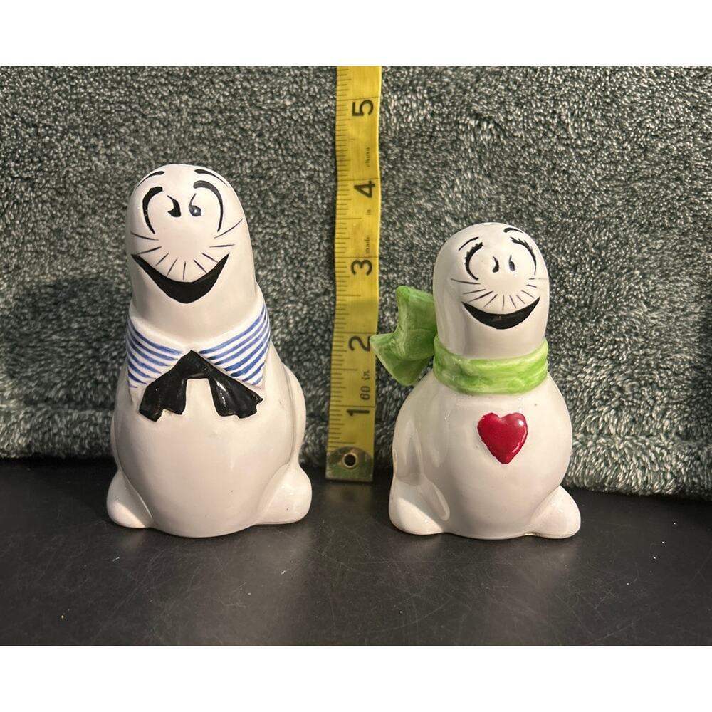 Shmoo Figures Ceramic Shakers c1950s
